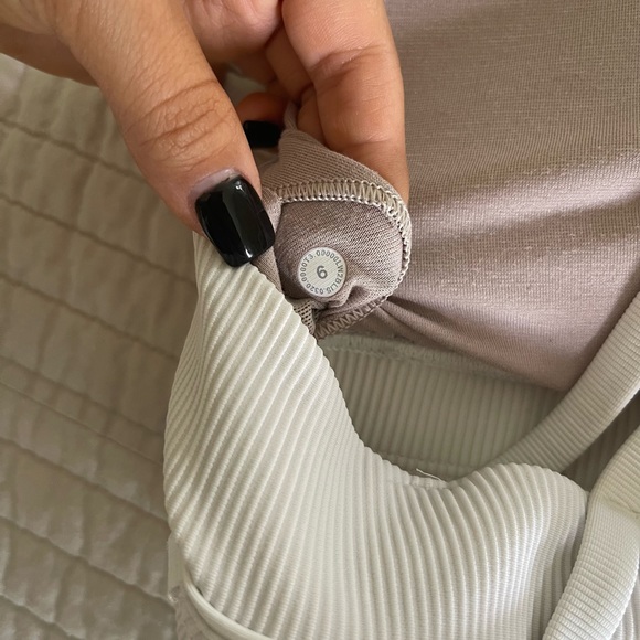 SOLD‼️Lululemon Ribbed Longline Energy Sports Bras (2) - Picture 8 of 8